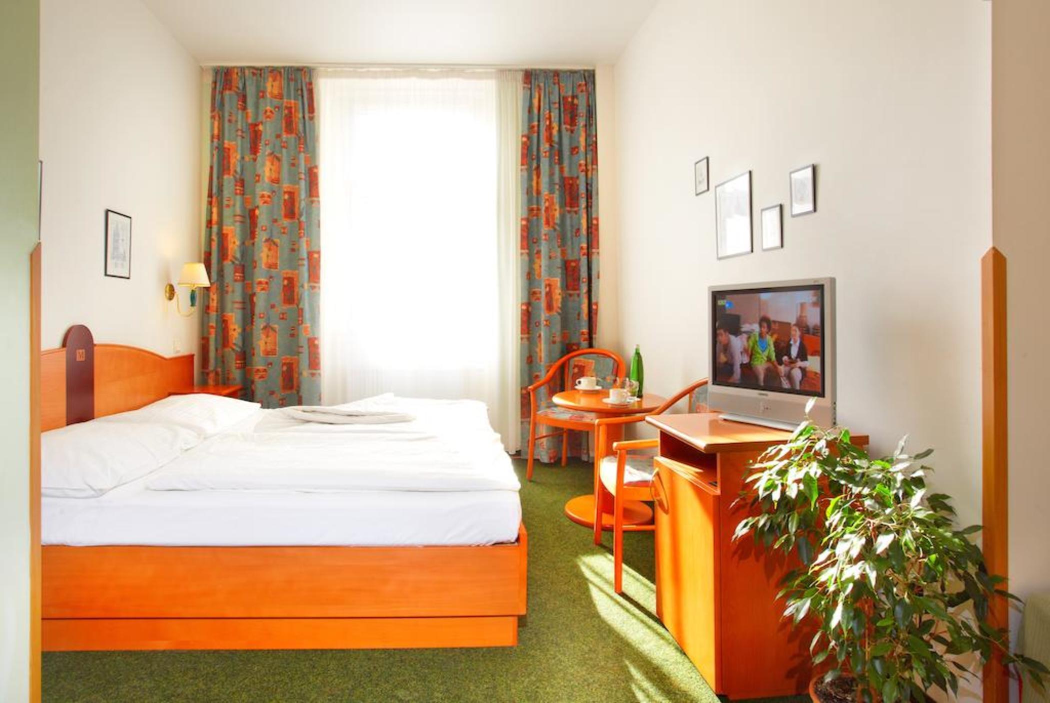 Merkur Otel